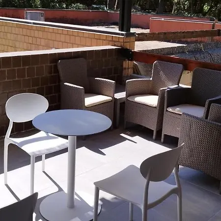 Puntaalarooms Couette-café 3*