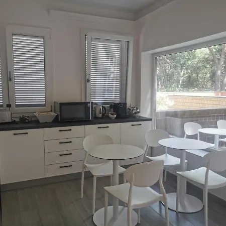 Bed & Breakfast Puntaalarooms